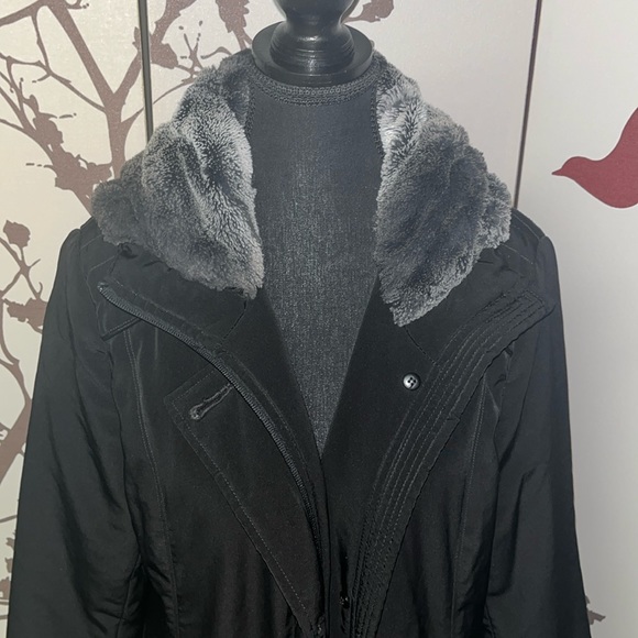 ⭐️ HOST PICK ALIA Size M Womens Black&Grey/White Faux Fur Winter Jacket/Coat $60 - Picture 3 of 14